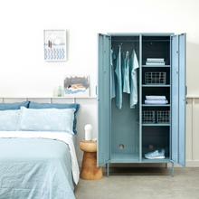 Charger l'image dans la galerie, Locker Twinny bleu clair, Mustard Made