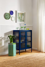 Charger l'image dans la galerie, Vitrine métal H 100 cm bleu, Mustard Made