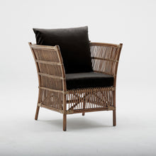 Charger l'image dans la galerie, Fauteuil en rotin, Donatello