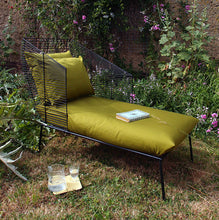 Charger l'image dans la galerie, Une jeune designer talentueuse