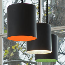 Charger l'image dans la galerie, Suspension design, noir et rouge