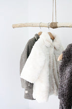 Charger l'image dans la galerie, Portant en bois naturel