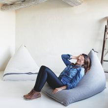 Charger l'image dans la galerie, Pouf beige, 03AM