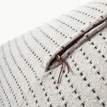 Charger l'image dans la galerie, Pouf beige laine, 03AM