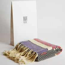 Charger l'image dans la galerie, Cadeaux design pour Noël