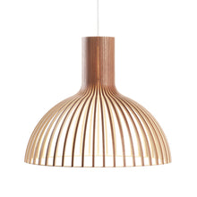 Charger l'image dans la galerie, Suspension en bois, Victo