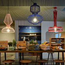 Charger l'image dans la galerie, Suspension design Expand, rose, Utu Lamp