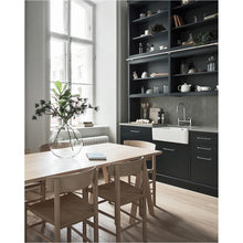 Charger l'image dans la galerie, Chaise en bois J39, Fredericia