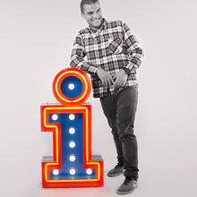 Charger l'image dans la galerie, Lampe design, lettre I