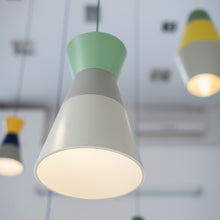 Charger l'image dans la galerie, Suspension design verte, Gone Fishing