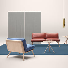 Charger l'image dans la galerie, Fauteuil design Spine en cuir camel, Fredericia