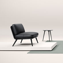 Charger l'image dans la galerie, Fauteuil design Spine en cuir camel, Fredericia