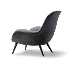 Charger l'image dans la galerie, Fauteuil Swoon gris, Fredericia