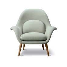 Charger l'image dans la galerie, Fauteuil Swoon vert pastel, Fredericia