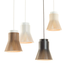 Charger l'image dans la galerie, Suspension en bois, Petite