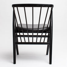 Charger l'image dans la galerie, Fauteuil design, Sibast N°8, bois vernis noir et cuir noir