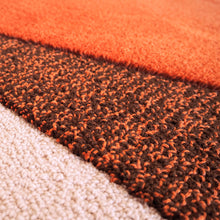 Charger l'image dans la galerie, Tapis graphique marron et corail, Portego