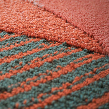 Charger l'image dans la galerie, Tapis graphique aux tons colorés, Portego