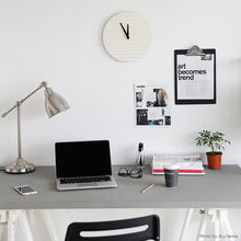 Charger l'image dans la galerie, Horloge design Wave, blanche