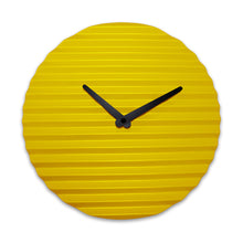 Charger l'image dans la galerie, Horloge design Wave, jaune