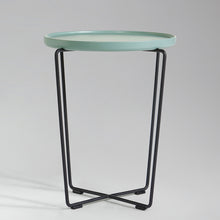 Charger l'image dans la galerie, Table d'appoint design, Wendelbo