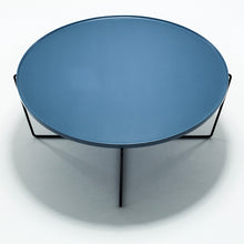 Charger l'image dans la galerie, Table d'appoint design, Wendelbo