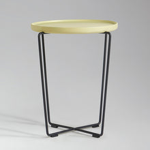 Charger l'image dans la galerie, Table d'appoint design, Wendelbo