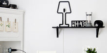 Charger l'image dans la galerie, Objets design sur les murs