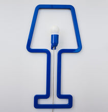 Charger l'image dans la galerie, Objets design sur les murs