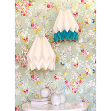 Charger l'image dans la galerie, Suspension origami, blanc et turquoise
