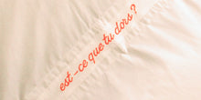 Charger l'image dans la galerie, Un oreiller pour amoureux