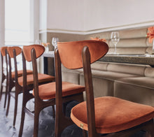 Charger l'image dans la galerie, Chaise 200-190, jaune moutarde, 366 Concept
